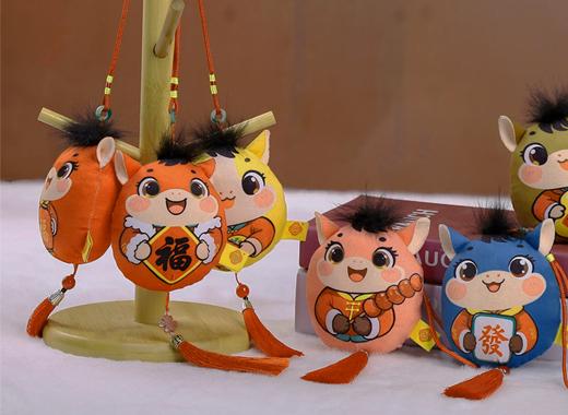 2026马年热门毛绒玩偶周边定制推荐